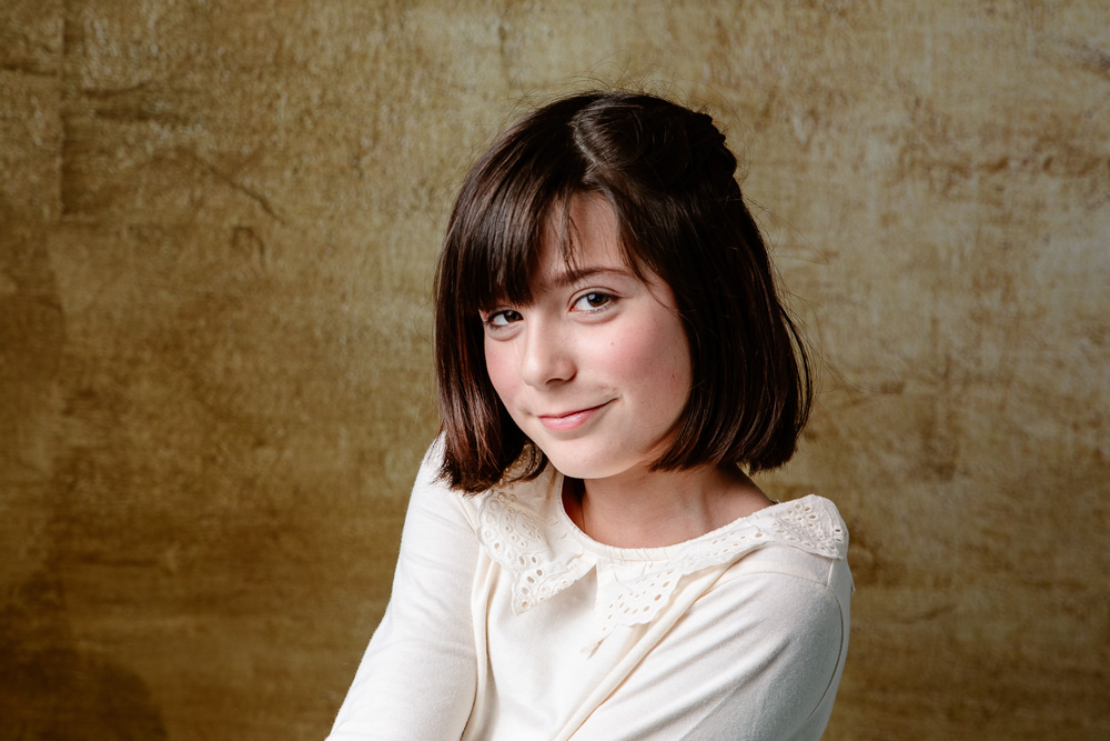 photo fille studio or famille