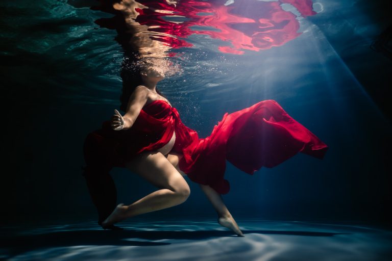 photographe grossesse underwater Nantes aquatique